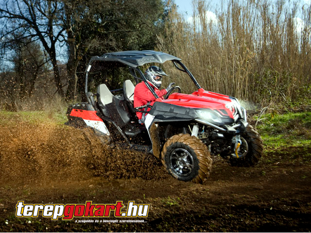 zforce_800_cmsup3_4x4_terepgokart-1.png
